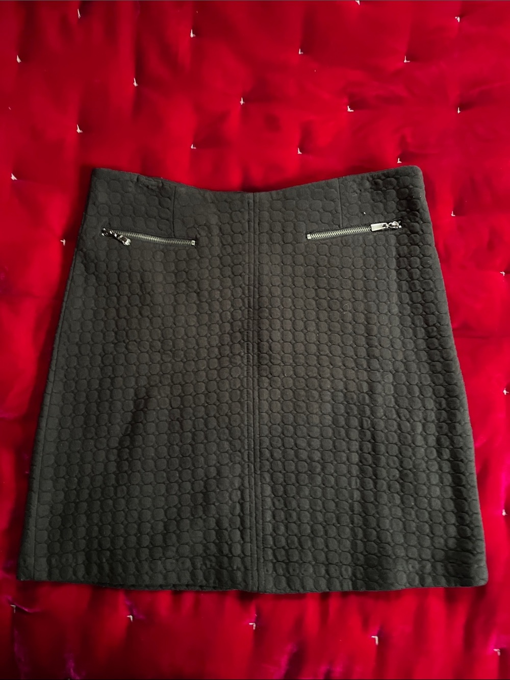 Laundry By Shelli Segal Black Textured Mini Skirt with Zip Details
